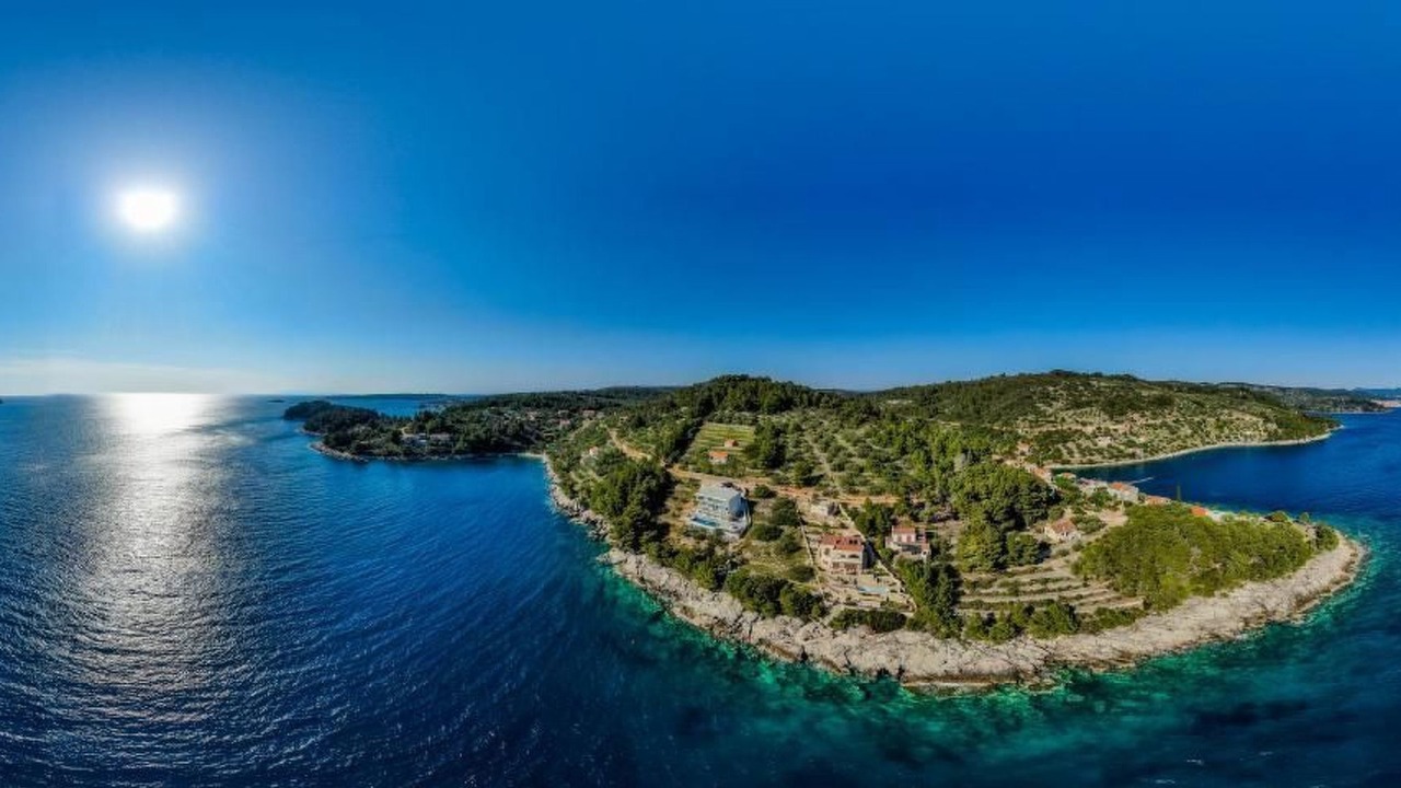Photo of Others in Vela Luka