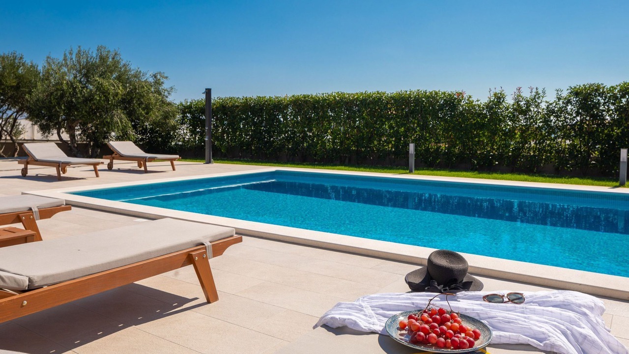 Photo of Outdoor in Rudine