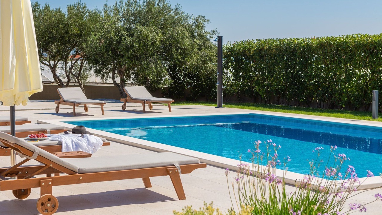 Photo of Outdoor in Rudine