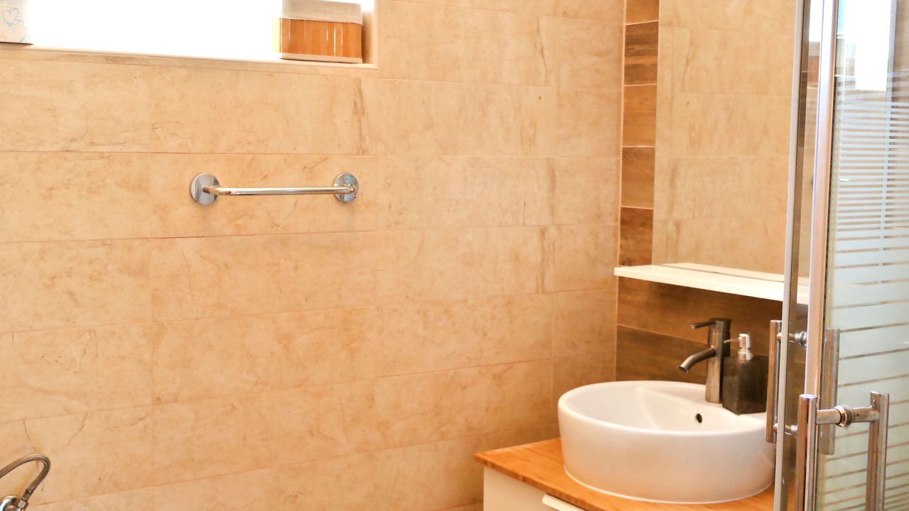 Photo of Bathroom in Silo