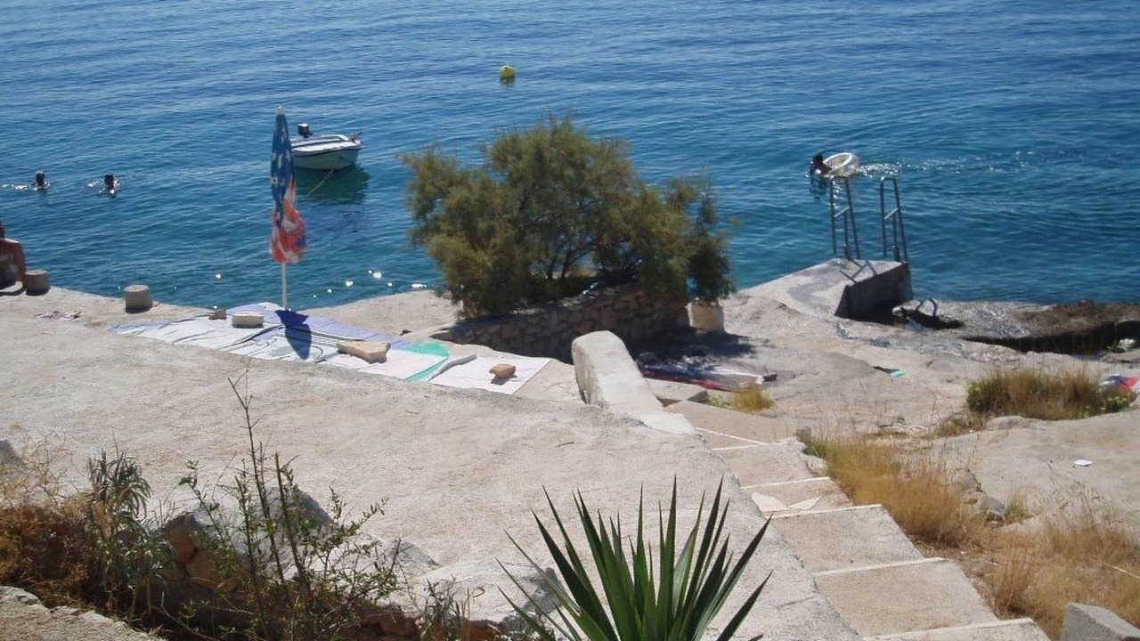 Photo of Others in Businci