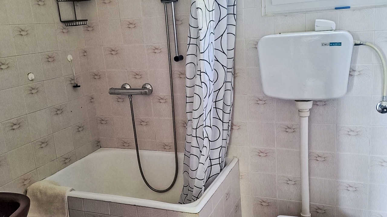 Photo of Bathroom in Businci