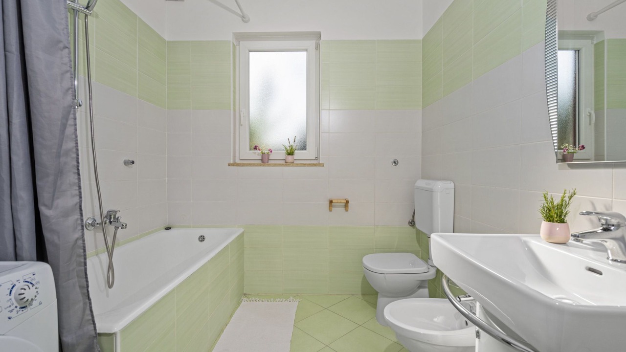 Photo of Bathroom in Kapelica