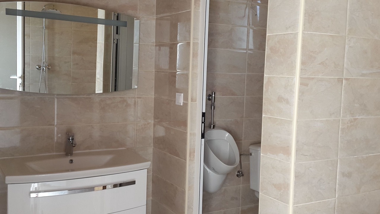 Photo of Bathroom in Neoric