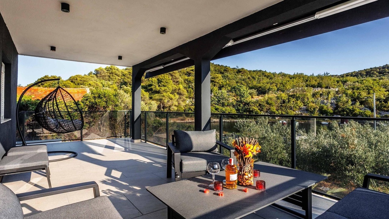 Photo of Patio Balcony in Podglavica