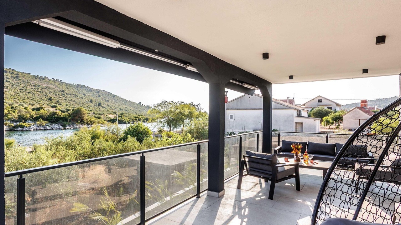 Photo of Patio Balcony in Podglavica