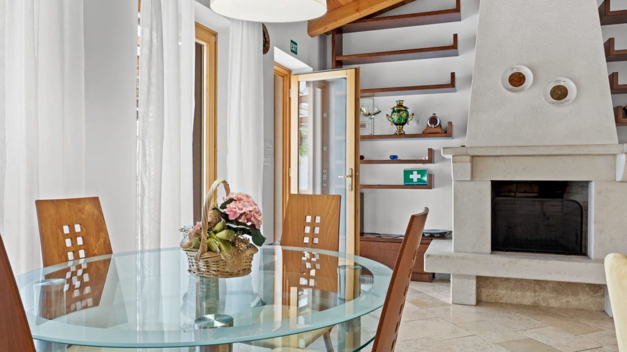 Photo of Bedroom in Burici