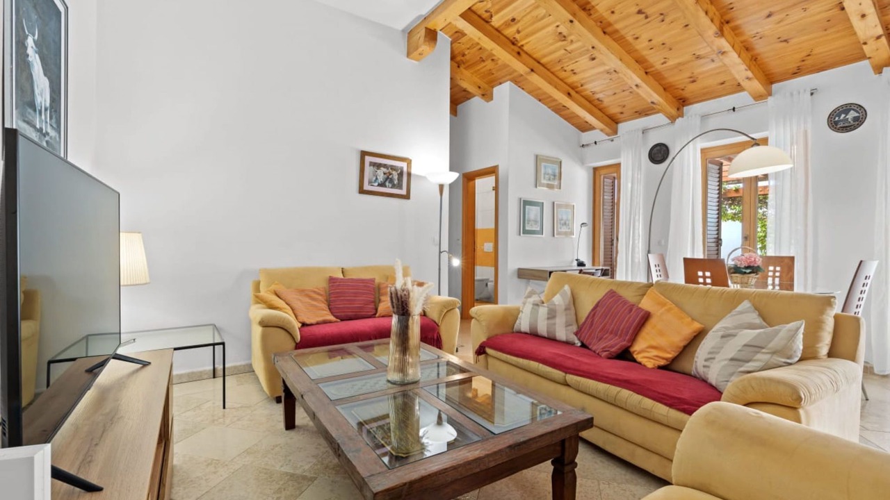 Photo of Livingroom in Burici