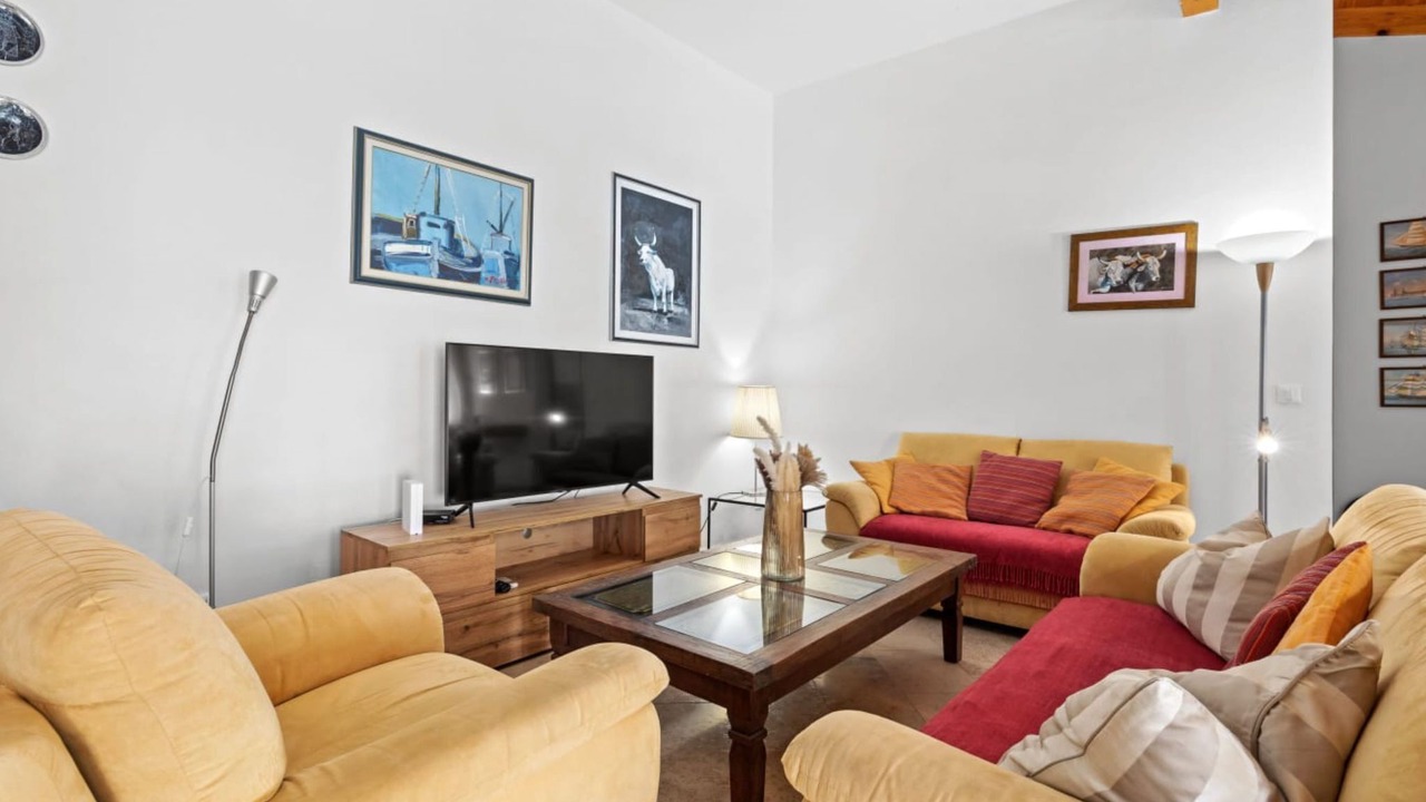 Photo of Livingroom in Burici