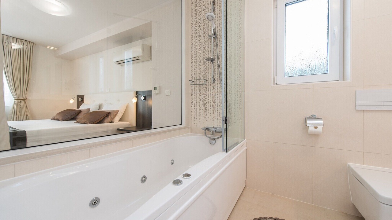 Photo of Bathroom in Novalja