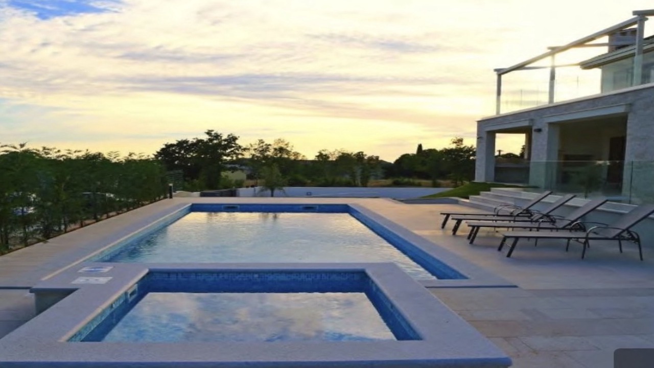 Photo of Outdoor in Jursici