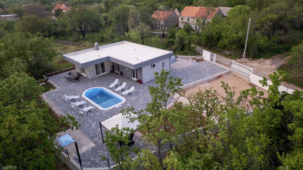 Photo of Outdoor in Lovrec