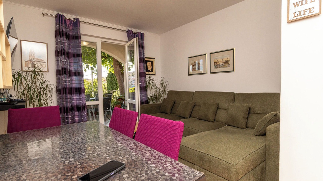 Photo of Livingroom in Businci