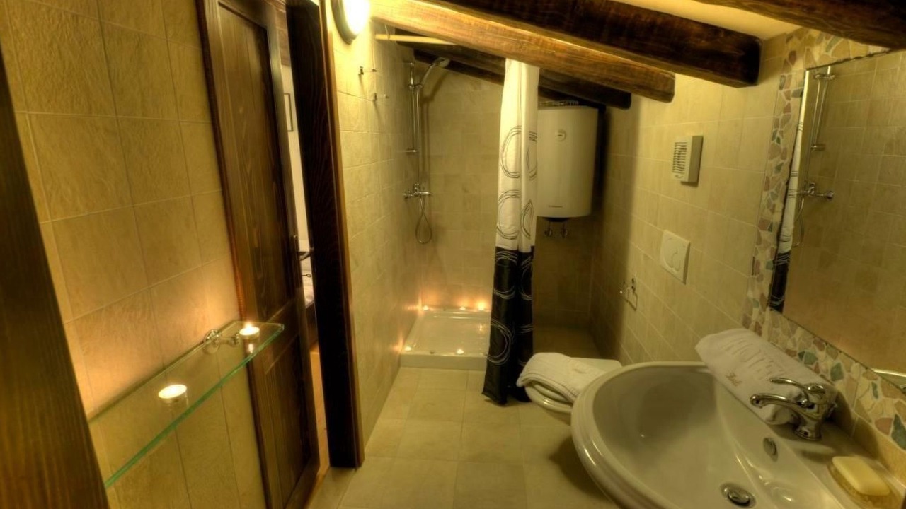 Photo of Bathroom in Kotli