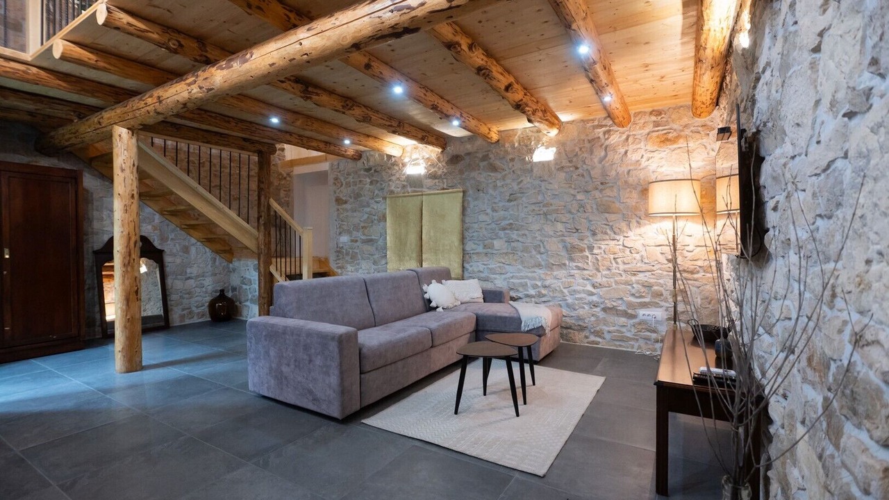 Photo of Livingroom in Islam Grcki