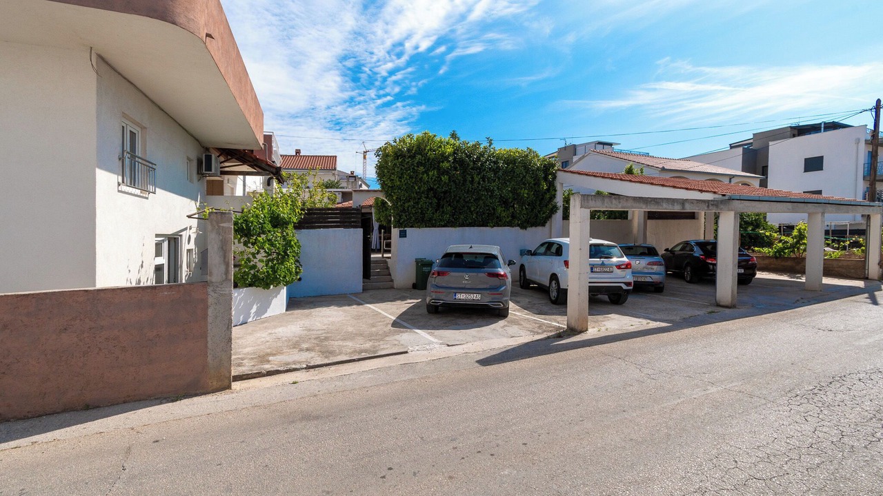 Photo of Outdoor in Businci