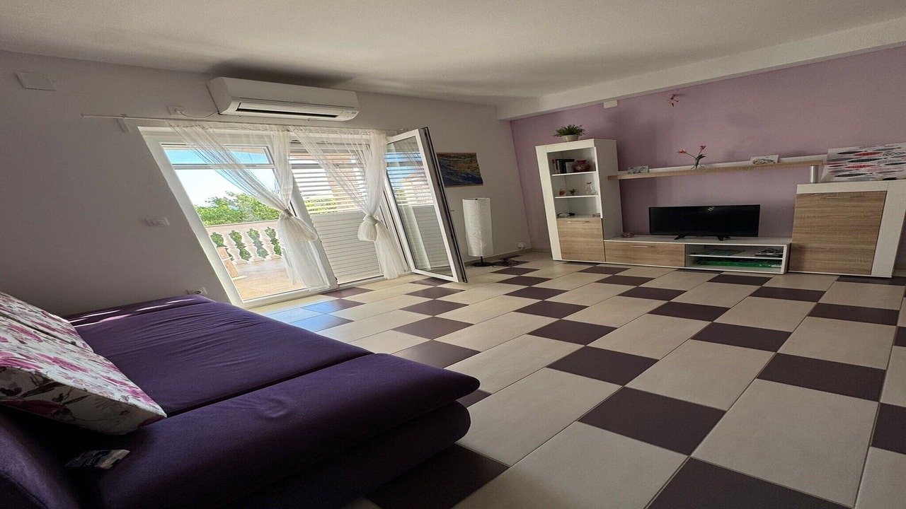 Photo of Livingroom in Povljana