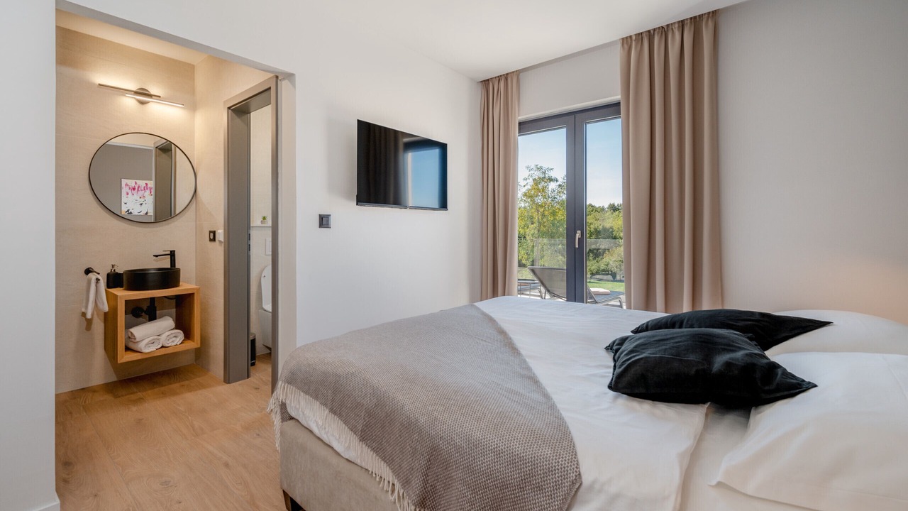 Photo of Bedroom in Marceljani