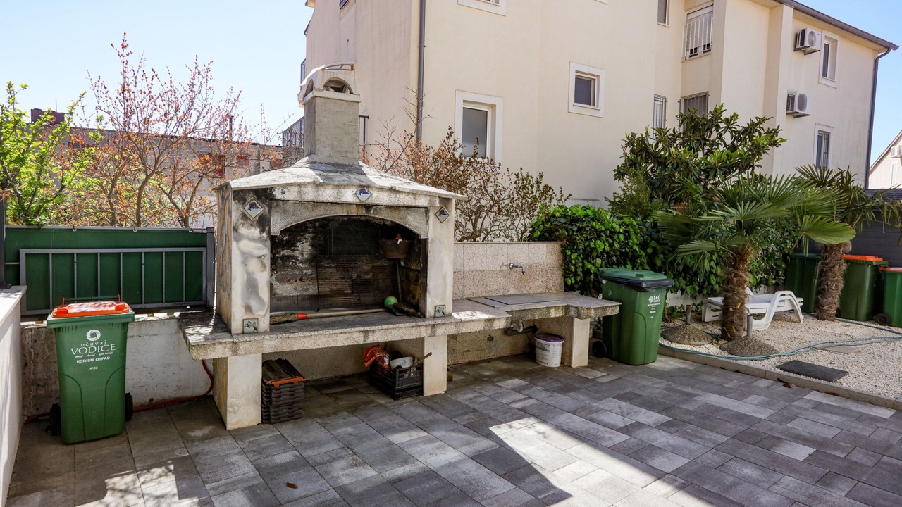 Photo of Outdoor in Srima