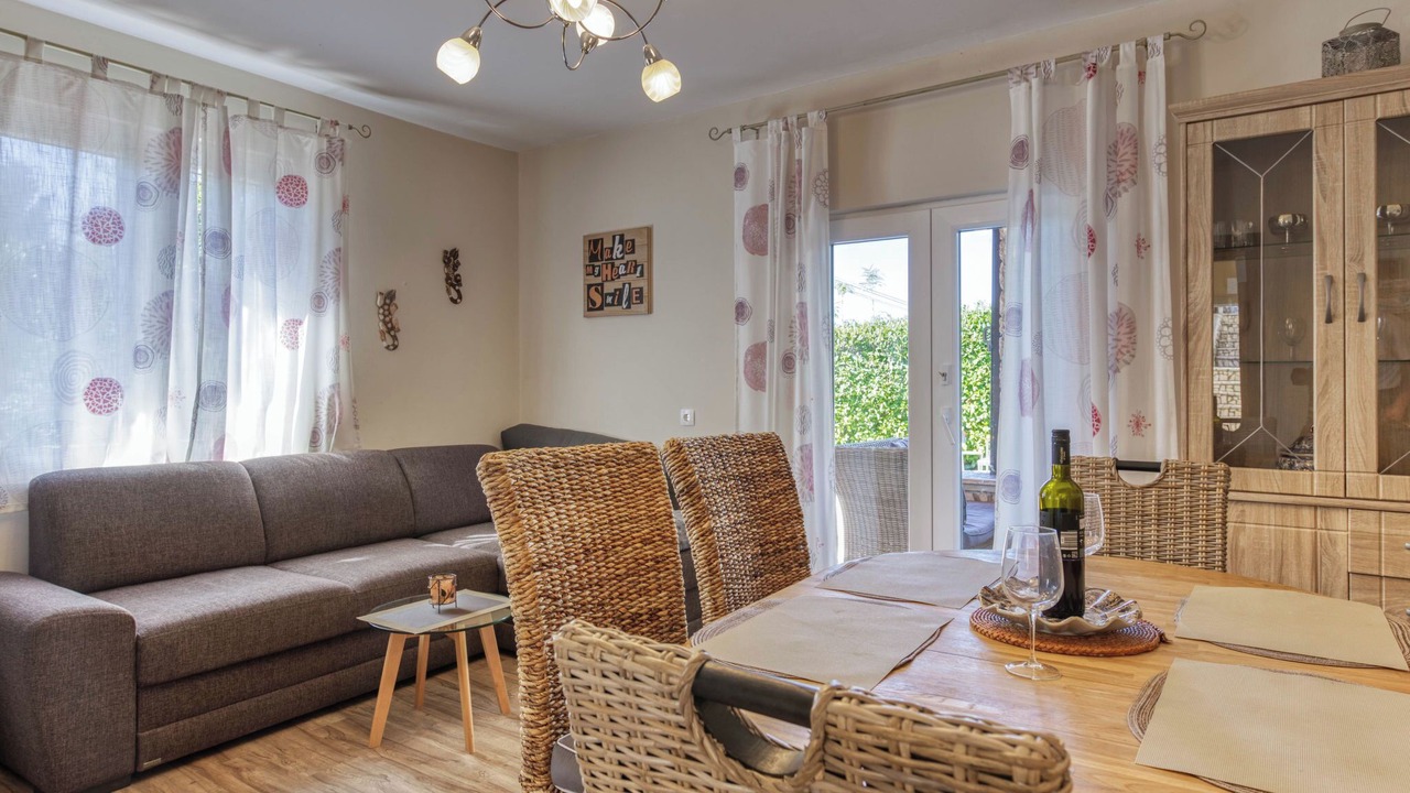 Photo of Bedroom in Malinska