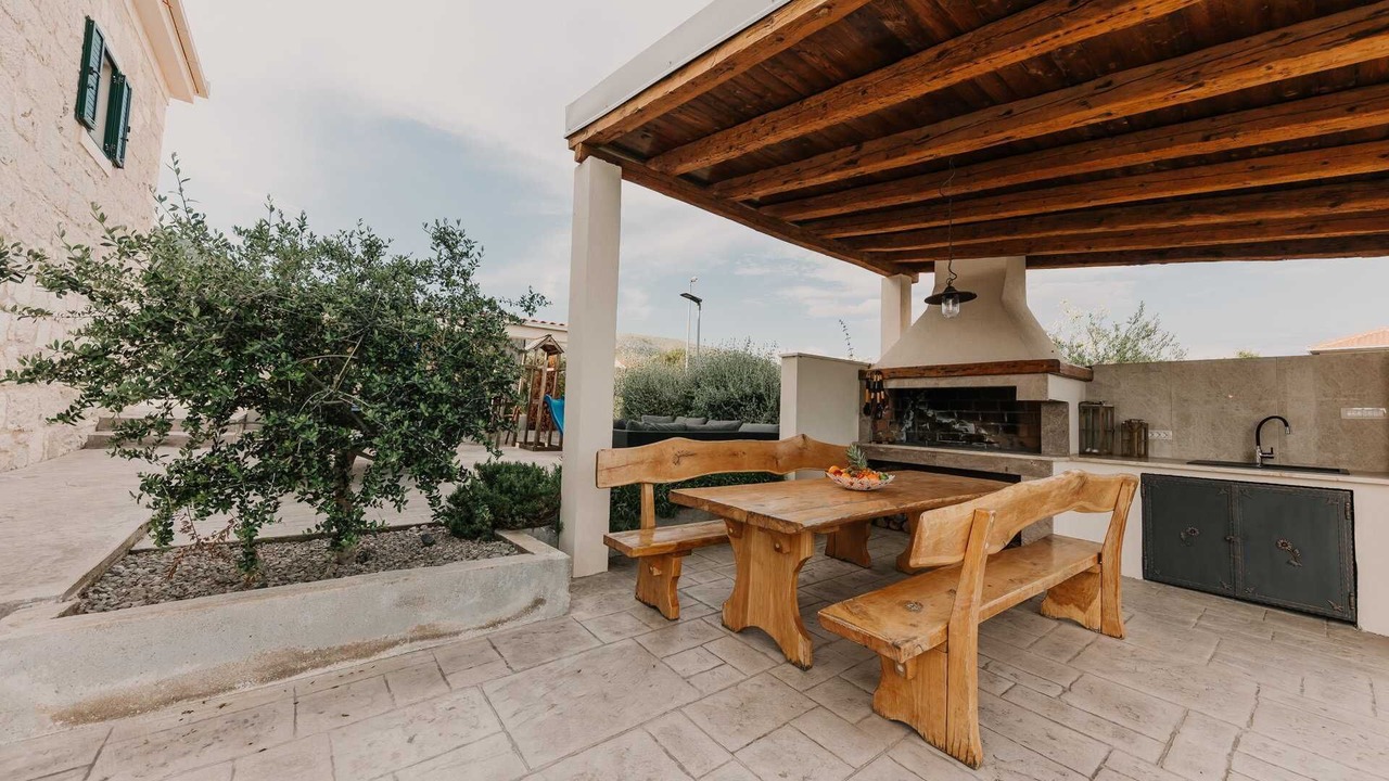Photo of Outdoor in Seget Donji