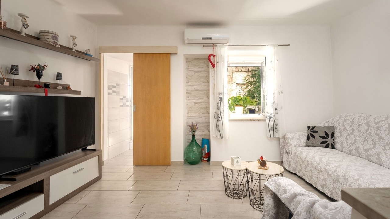 Photo of Livingroom in Brsec