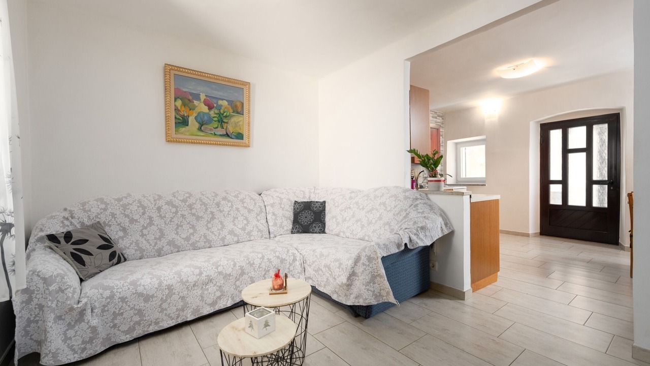 Photo of Livingroom in Brsec