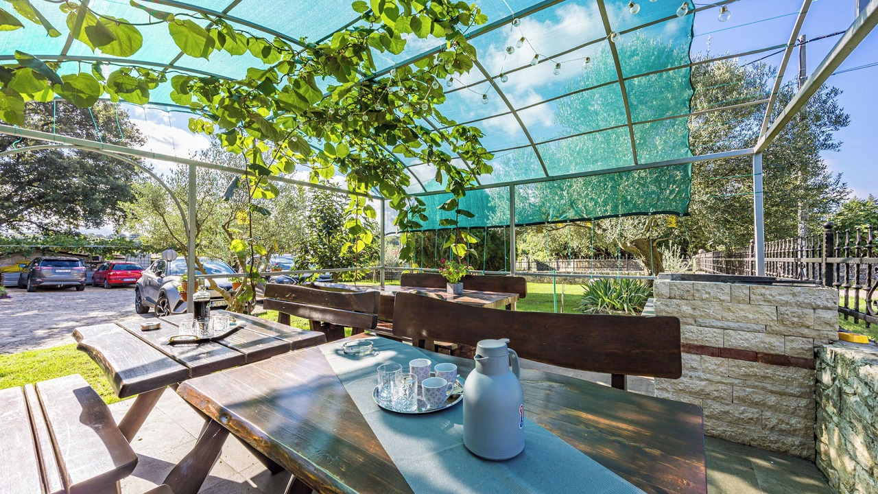 Photo of Outdoor in Matohanci