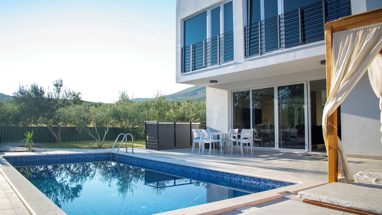 Photo of Outdoor in Rudine