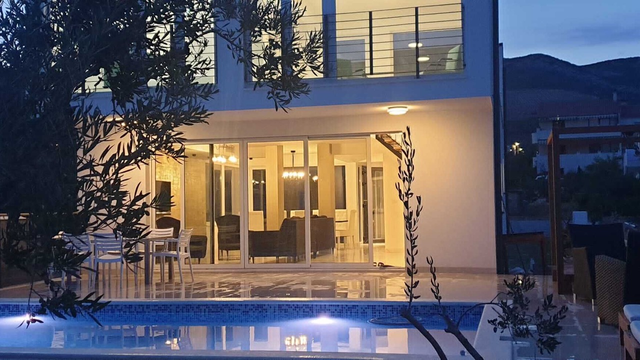 Photo of Outdoor in Rudine