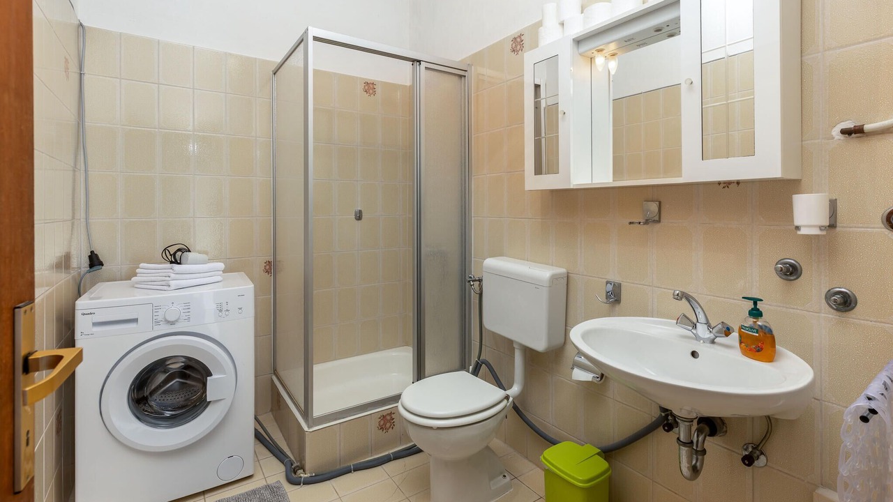 Photo of Bathroom in Banjol