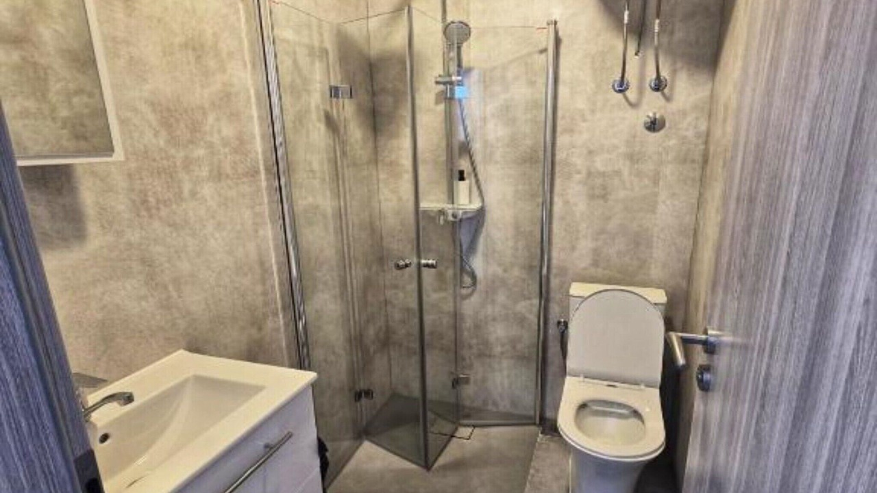 Photo of Bathroom in Cove Parja