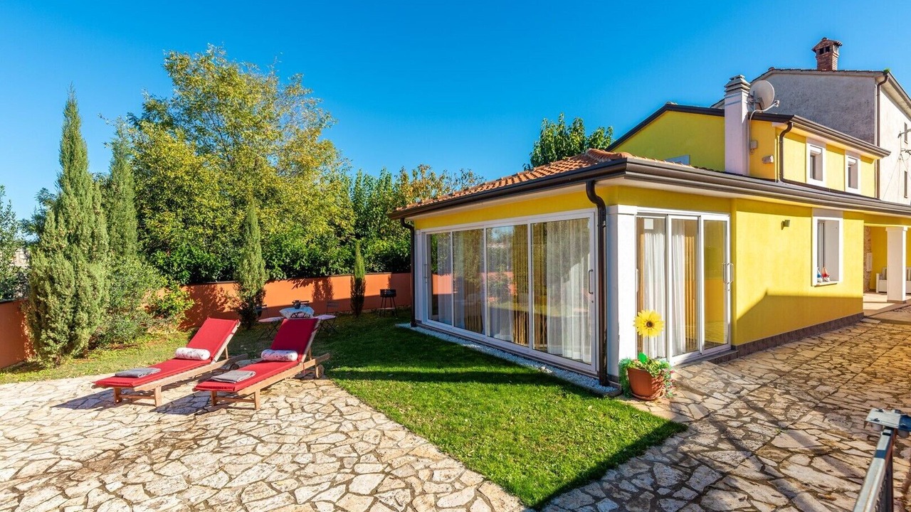 Photo of Patio Balcony in Babici