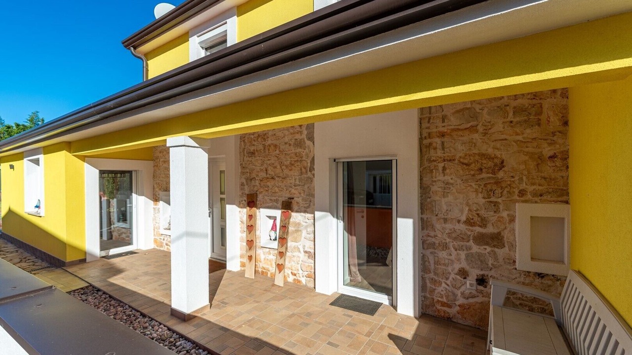 Photo of Patio Balcony in Babici