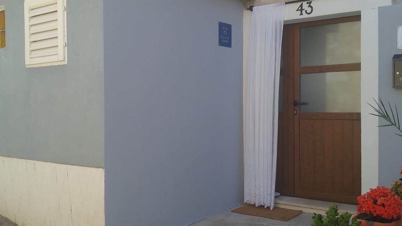 Photo of Outdoor in Iz