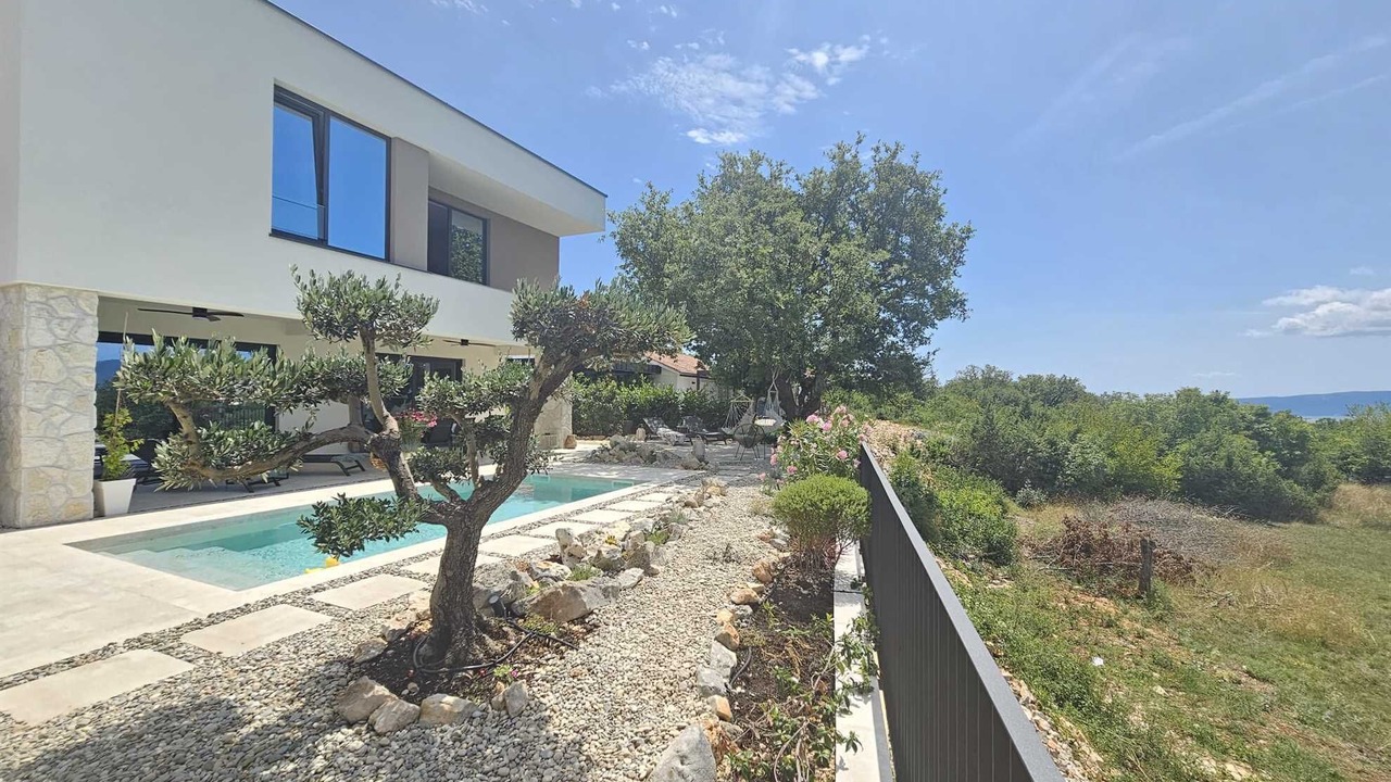 Photo of Outdoor in Linardici