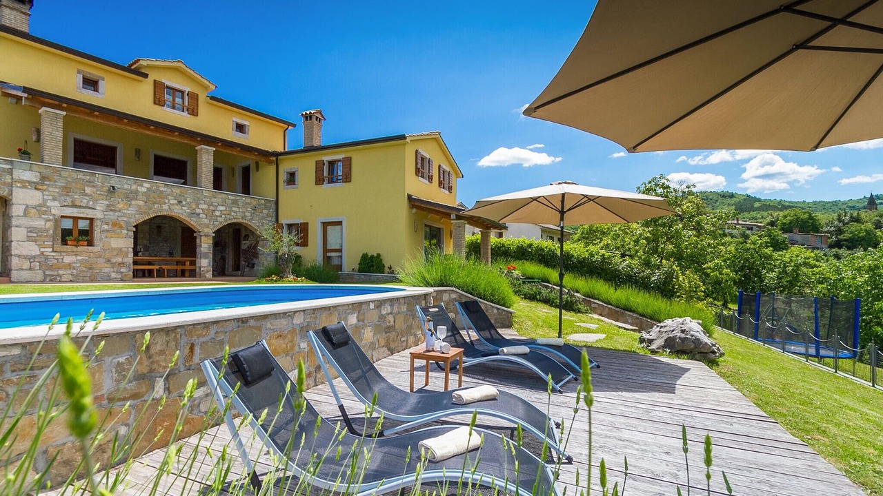 Photo of Outdoor in Pazin