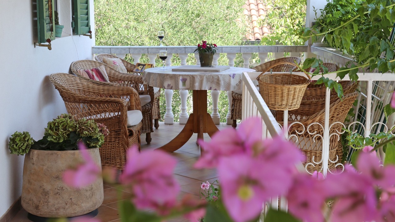 Photo of Outdoor in Seline