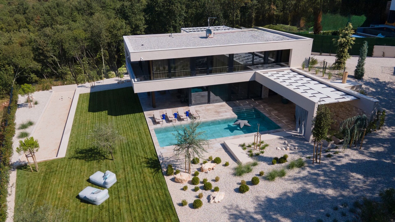Photo of Outdoor in Kastel