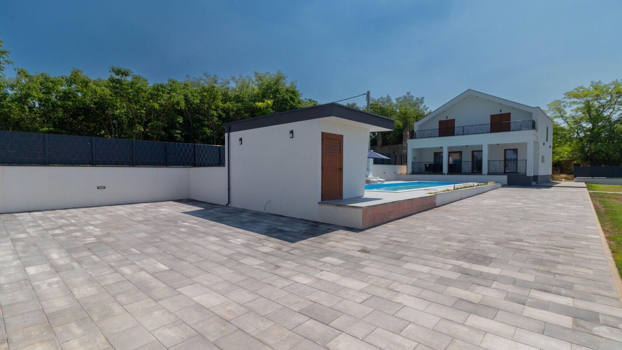 Photo of Outdoor in Murvica