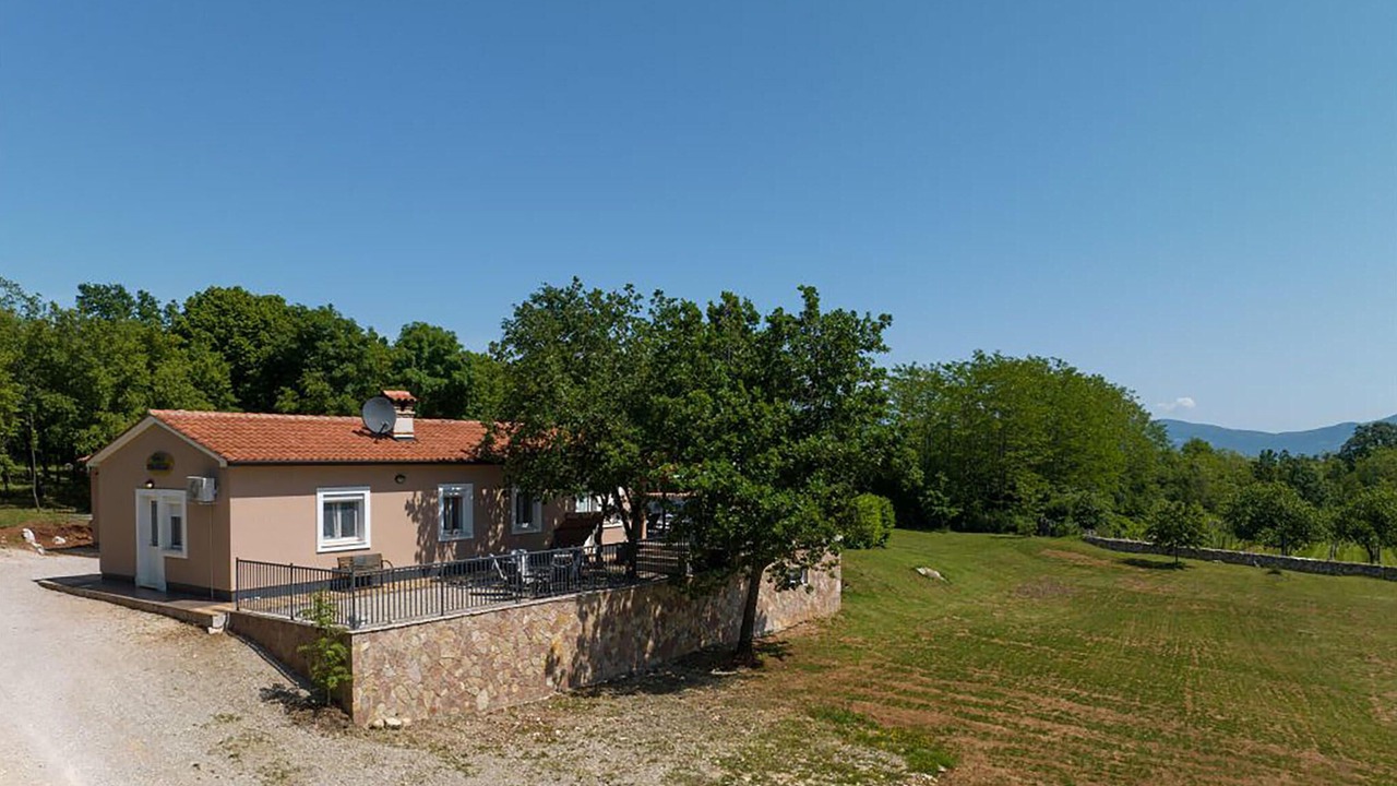 Photo of Others in Zupanici