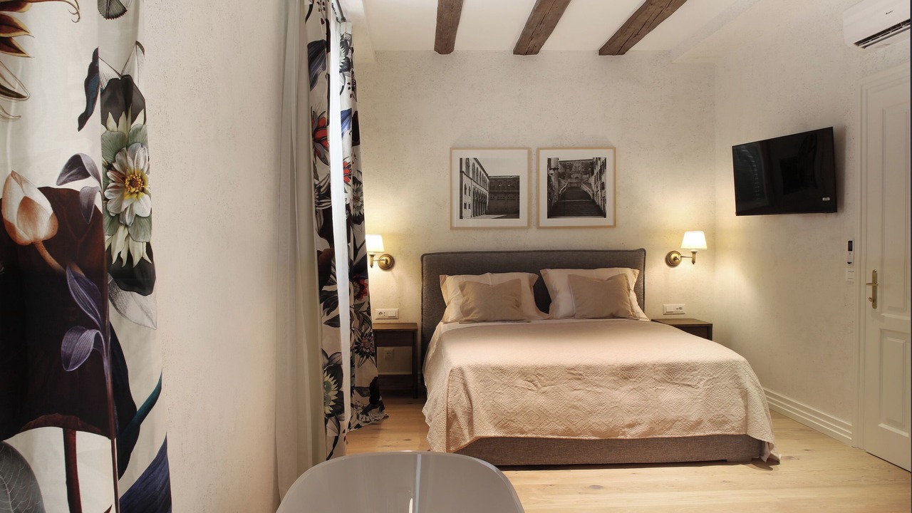 Photo of Bedroom in Ploce