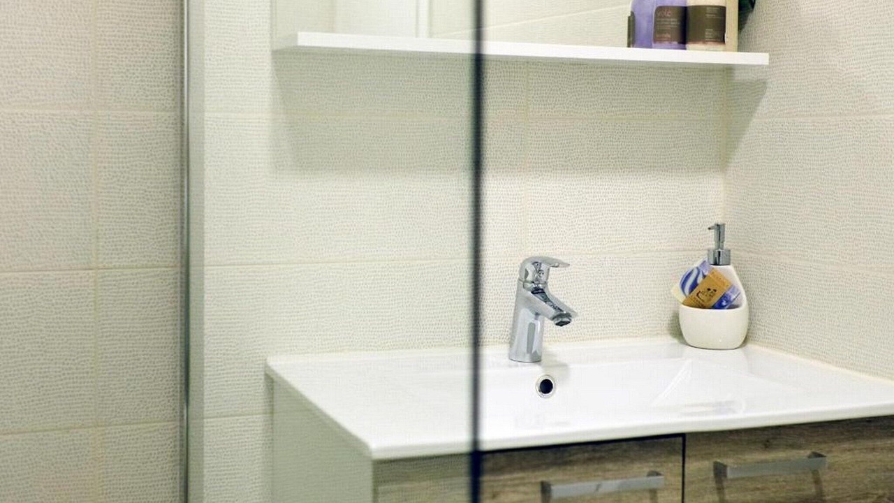 Photo of Bathroom in Cres