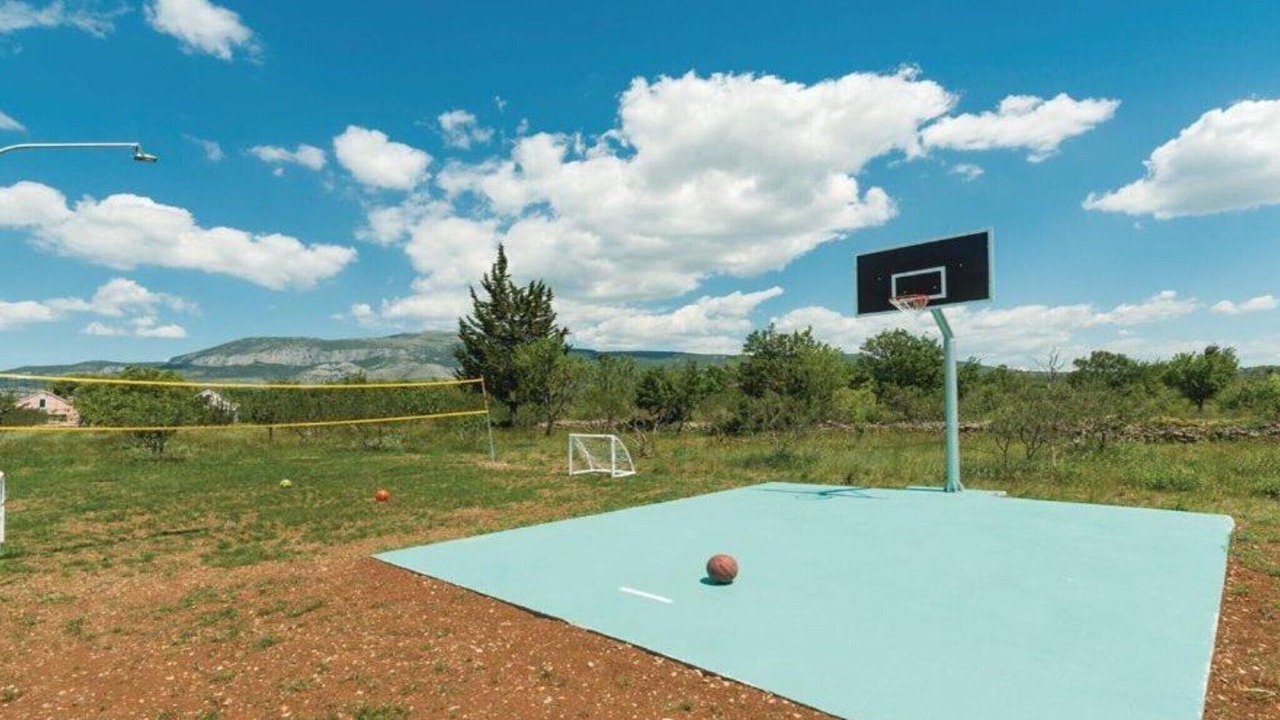 Photo of Outdoor in Drnis