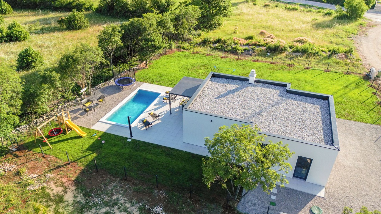 Photo of Outdoor in Brgod