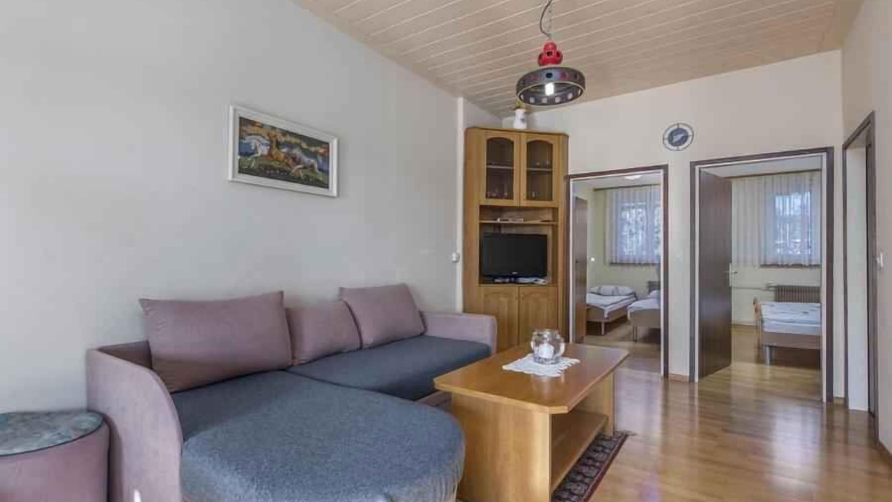 Photo of Livingroom in Karigador