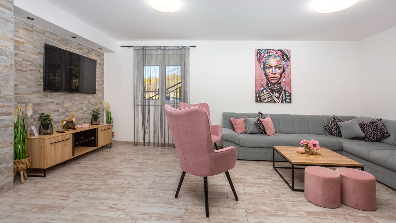 Photo of Livingroom in Lipa