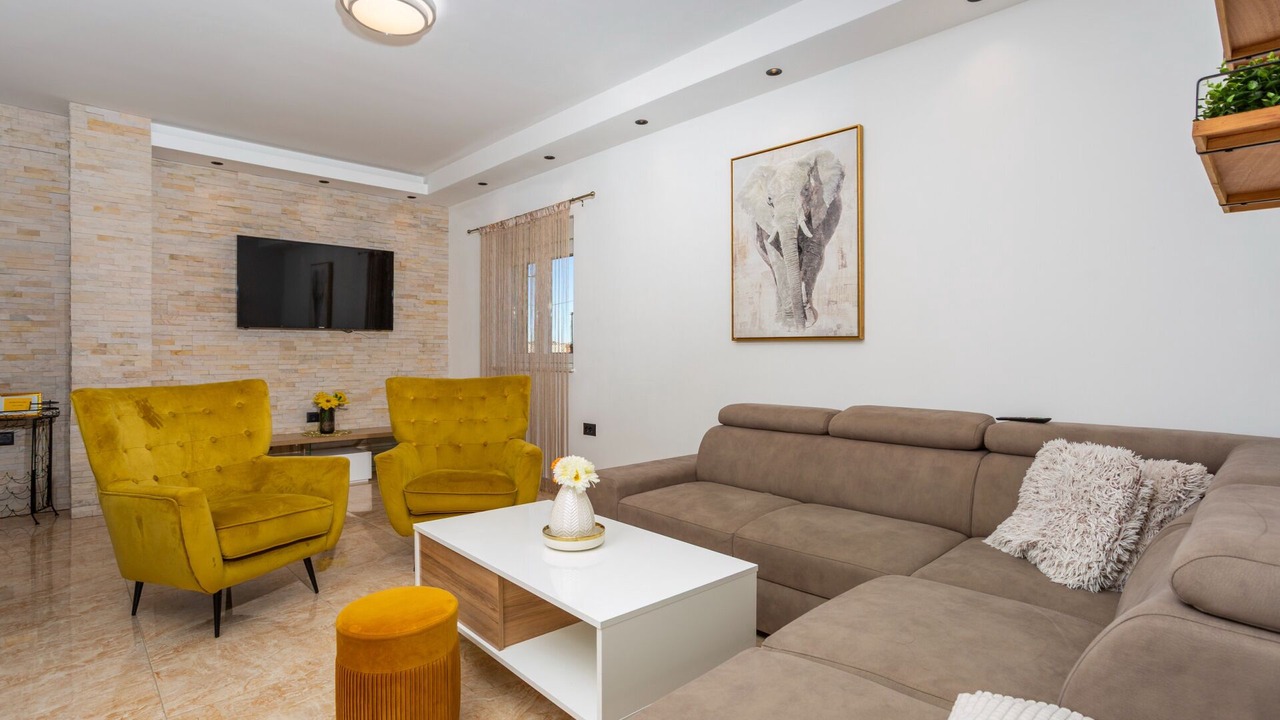 Photo of Livingroom in Lipa