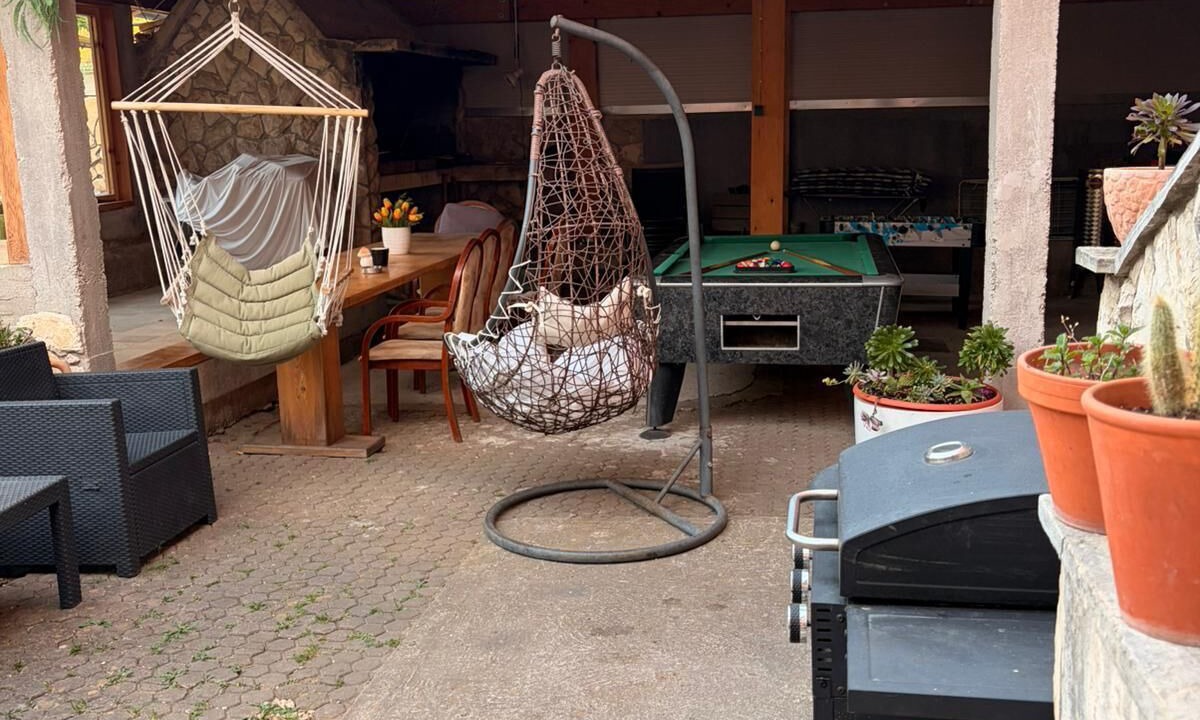 Photo of Outdoor in Crno