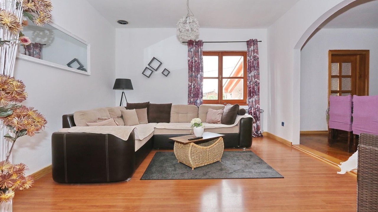 Photo of Livingroom in Crno